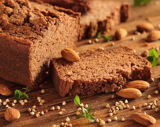 Którą piekarnię bezglutenową wybrać? bardzo zdrowy chleb i pieczywo