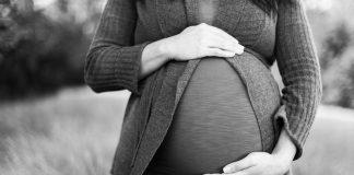 Jakie są najlepsze źródła witamin dla kobiet w ciąży i jak uzupełniać ich niedobory? kobieta w ciazy witaminy