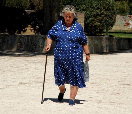 Jakie pieluchomajtki wybrać? Wskazania do ich stosowania