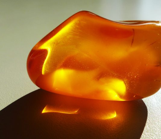 Bursztyn w leczeniu choroby tarczycy bursztyn na zdrowie i chorobę