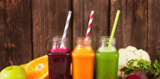 Kiedy pić soki warzywne i owocowe – rano czy wieczorem? soki warzywne jak i kiedy powinno się pić