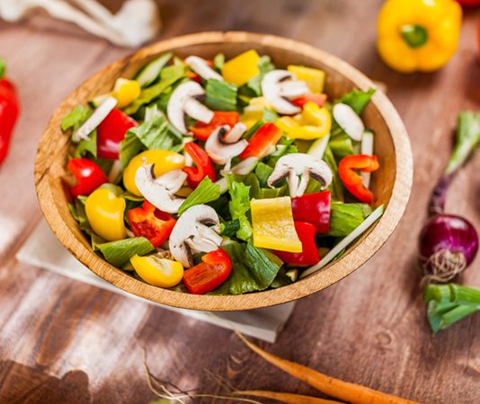 13 sposobów na zwiększenie ilości warzyw i owoców w Twojej diecie jak więcej jeść warzyw?