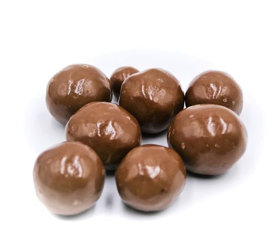 Bakalie BIO – jak wprowadzić je do swojej codziennej diety? bakalie bio orzechy dieta jedzenie zdrowie