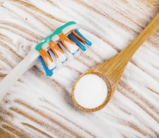 5 Najlepszych domowych sposobów na białe zęby naturalne sposoby zęby białe