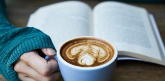 Jakie książki cieszą się popularnością wśród nastolatków? ksiazka