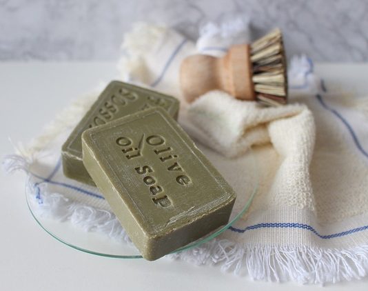 Zdrowa żywność na wyciągnięcie ręki – zrób zakupy online na nabea.pl zdrowe mydło