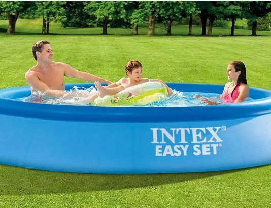 Basen ogrodowy – rekreacja dla Twojego zdrowia basen ogrodowy rodzina