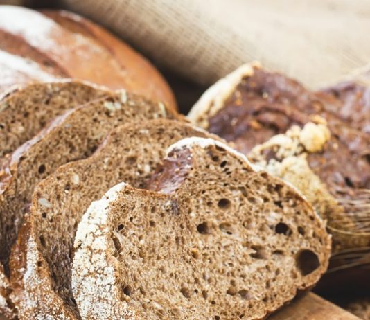 Chleb bezglutenowy w diecie ketogenicznej zdrowy chleb ketogeniczny