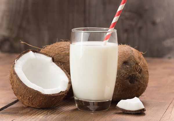 mleko kokosowe zastąp mleko krowie