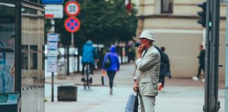 Jak zminimalizować przyczyny problemu nietrzymania moczu u mężczyzn? nietrzymanie moczu