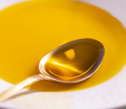 Zrównoważona alternatywa dla oleju rybnego Olej z alg