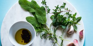 Olej tłoczony na zimno – co to właściwie znaczy? olej z czarnuszki