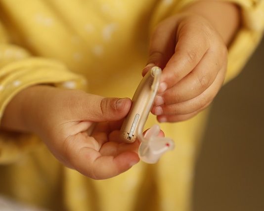 Bezpłatne badania słuchu – kiedy i gdzie możemy je wykonać? zbadaj słuch w Łodzi