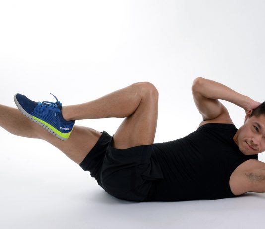 Mocne ćwiczenia na budowanie pewności siebie, które zmienią twoje życie Regularne stawianie sobie małych wyzwań i celebrowanie sukcesów wzmacnia wiarę we własne możliwości