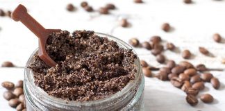 Naturalne peelingi kawowe – sposób na jędrne ciało i walkę z cellulitem peelingi kawowe