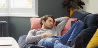 Regeneracja: Jak popołudniowe drzemki zwiększają efektywność pracy mózgu? popołudniowe drzemki