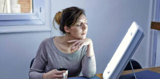 Światłoterapia: Jak lampa SAD pomaga pokonać depresję sezonową? Jak lampa SAD pomaga pokonać depresję sezonową (1)