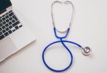 Rodzaje antykoncepcji hormonalnej – przegląd dostępnych metod lekarz hormony
