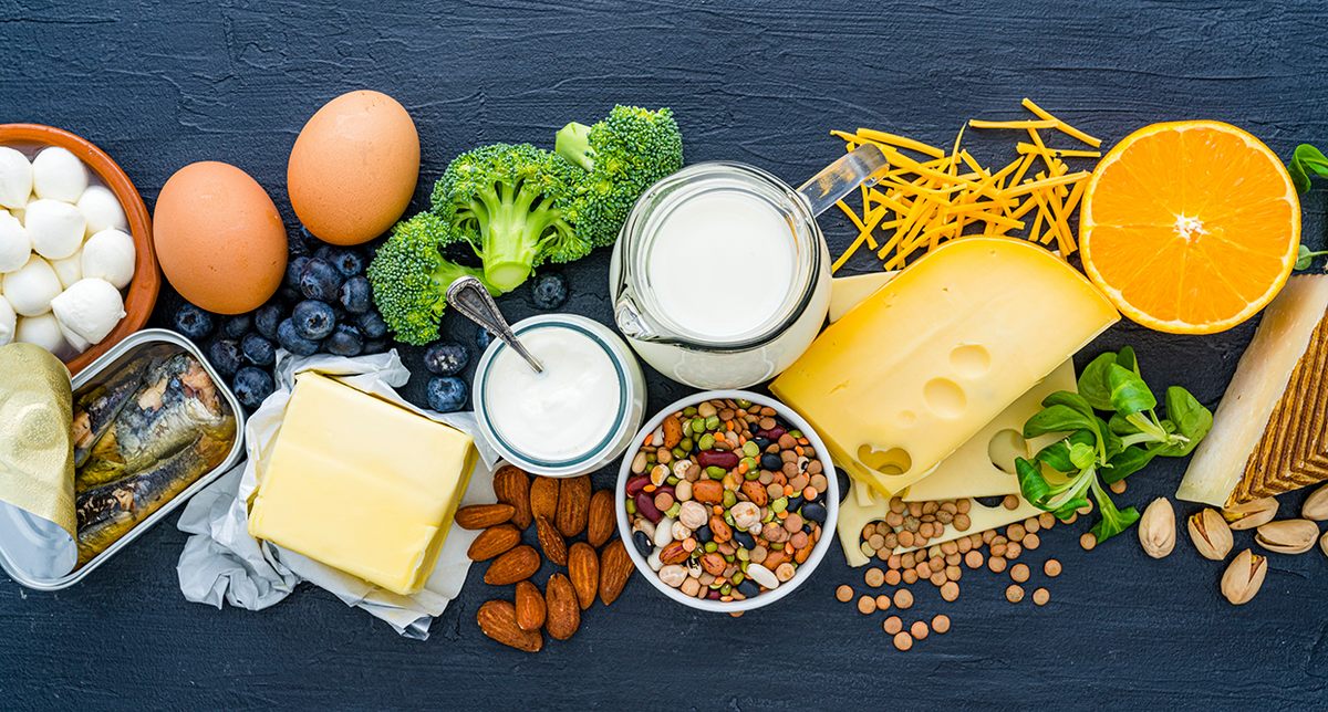 Witamina D ułatwia wykorzystanie wapnia Produkty z wapniem i witaminą D przedstawione razem przy temacie wchłaniania